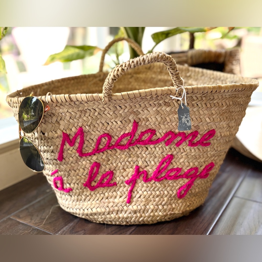 Straw Beach Tote with Hot Pink Script